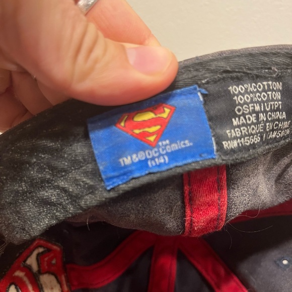 Incredible Vintage Superman Ball Cap 🧢 adjustable, officially licensed - Picture 4 of 9
